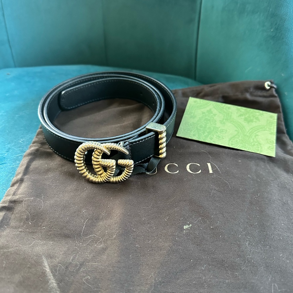 Gucci Gold Buckle Black Leather Belt